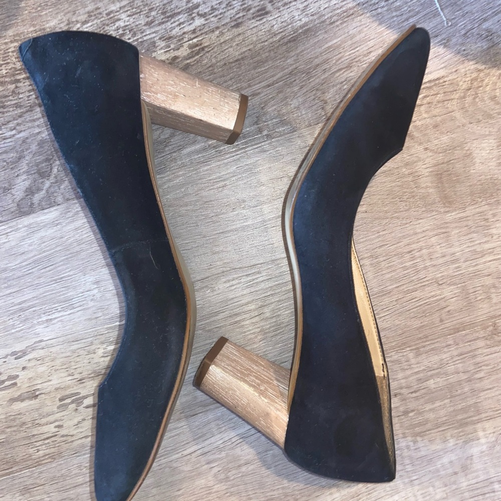 Talbots Women’s black high heels size 6.5